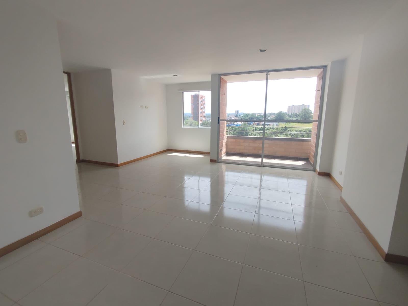 Apartamento en arriendo en Rionegro — foto 1 de 20