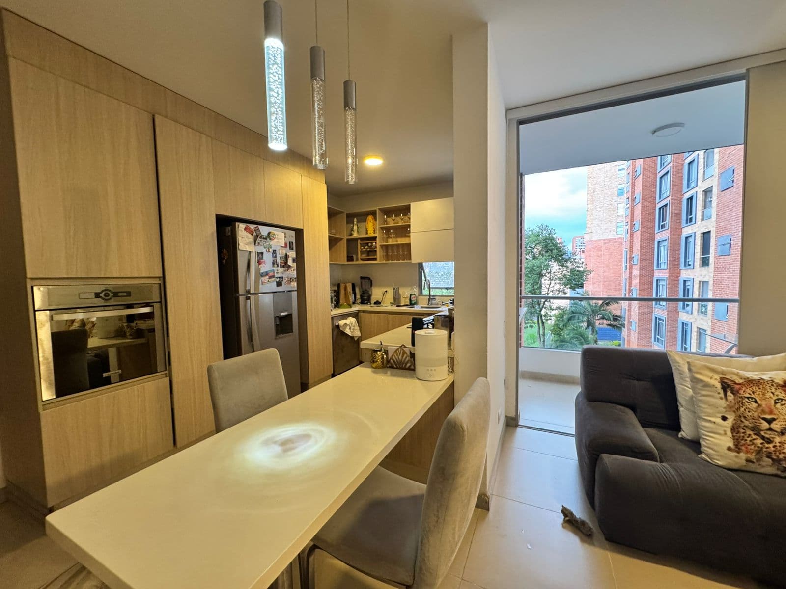 Apartamento en arriendo en Loma De Las Brujas, Envigado — foto 3 de 16