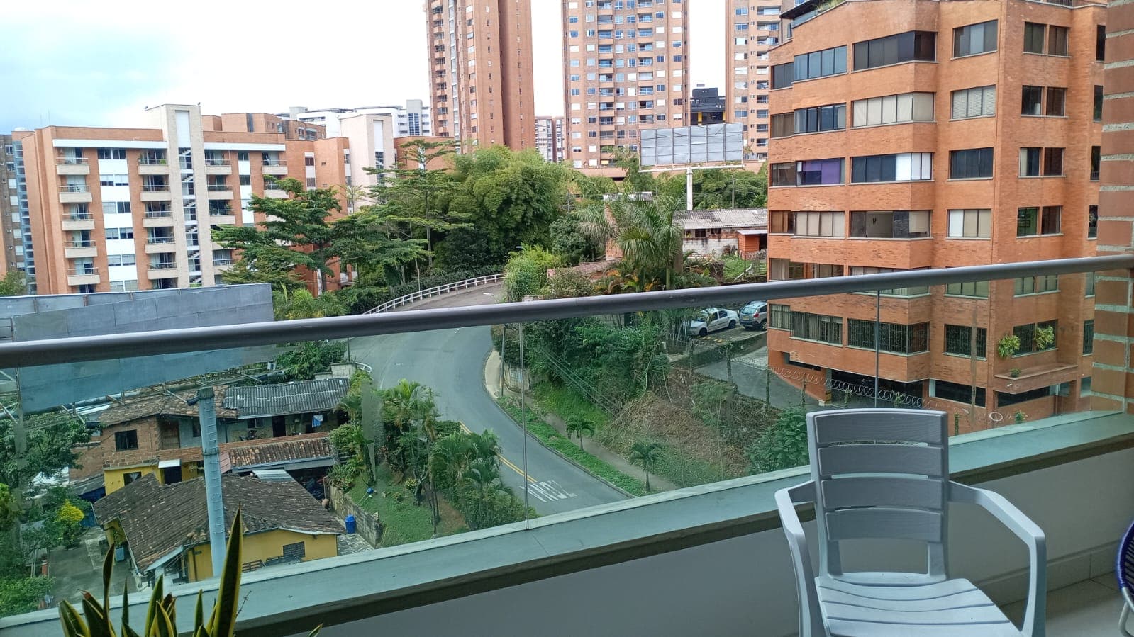 Apartamento en arriendo en Loma De Los Mesa, Envigado — foto 2 de 12