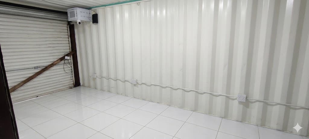 Local en arriendo en Belen, Medellín — foto 1 de 12