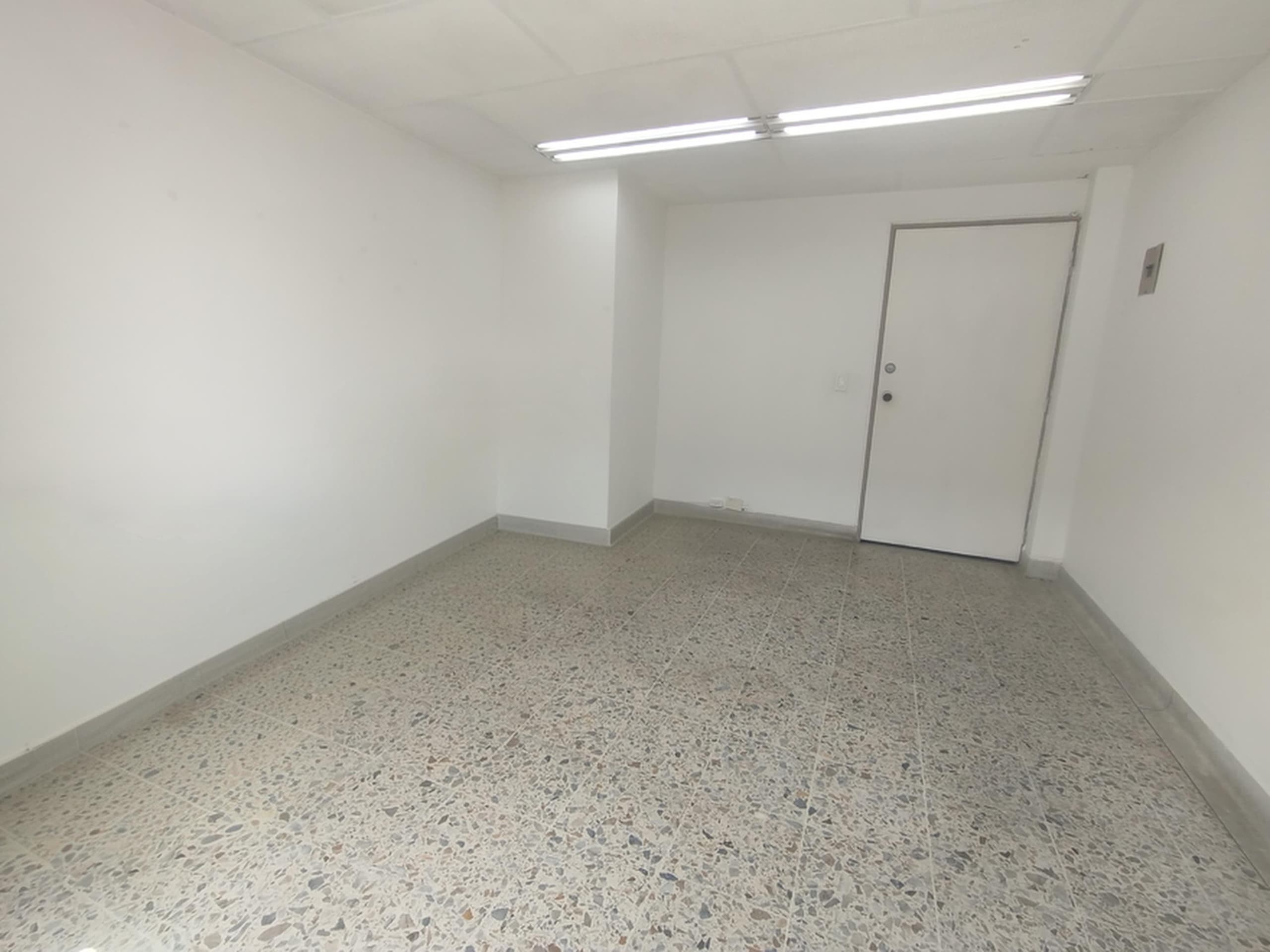 Local en arriendo en Itagui — foto 4 de 14
