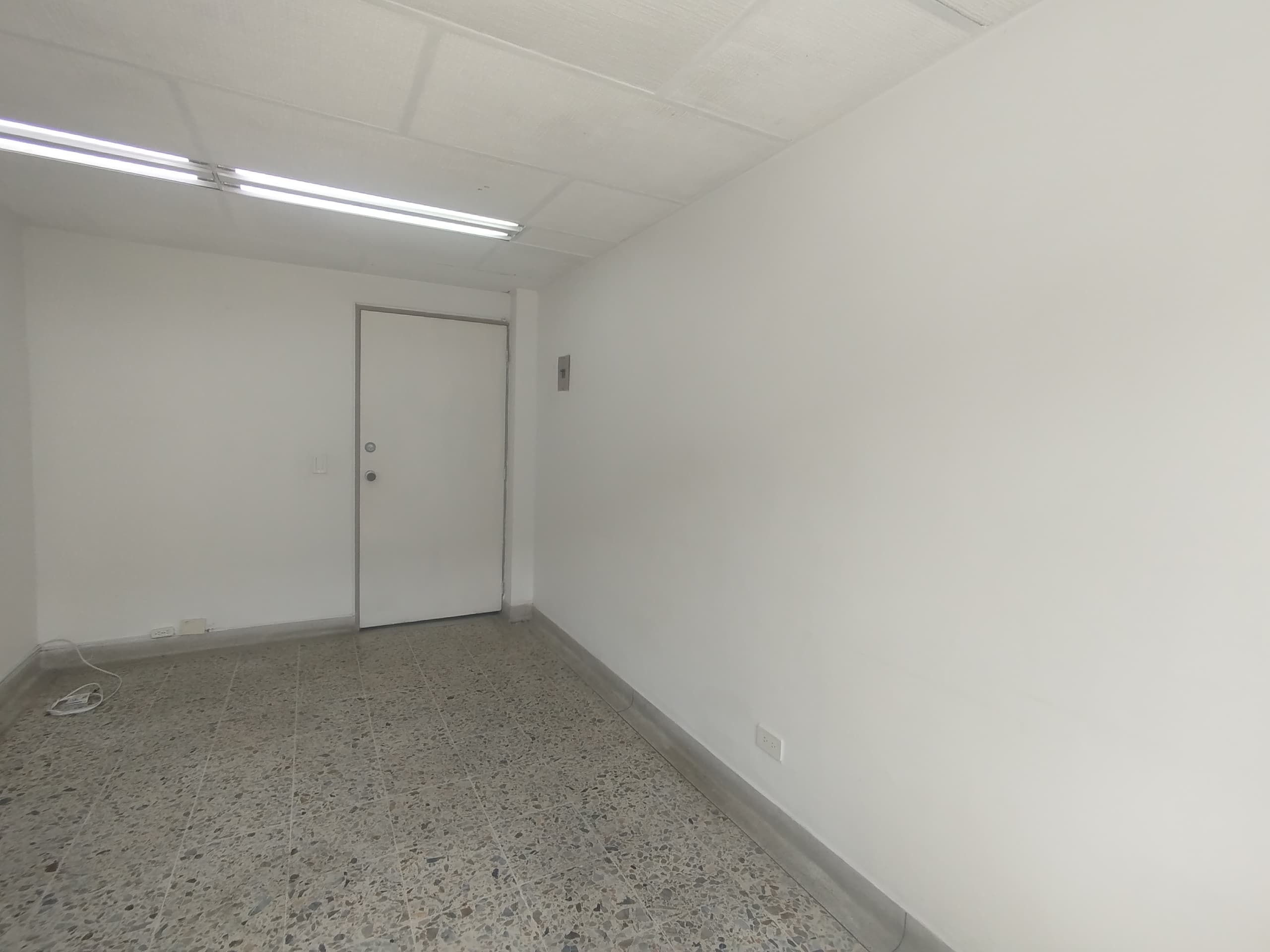 Local en arriendo en Itagui — foto 5 de 14