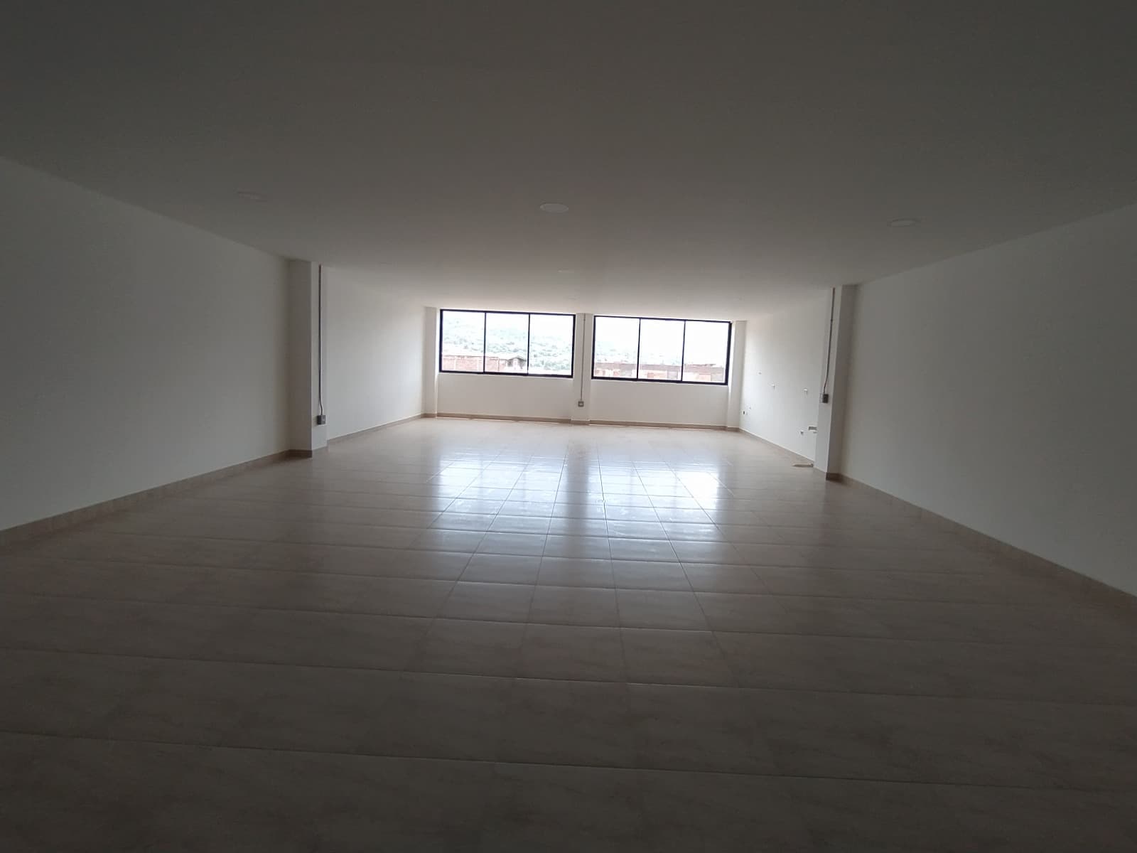 Local en arriendo en Aranjuez, Centro, Medellín — foto 2 de 13