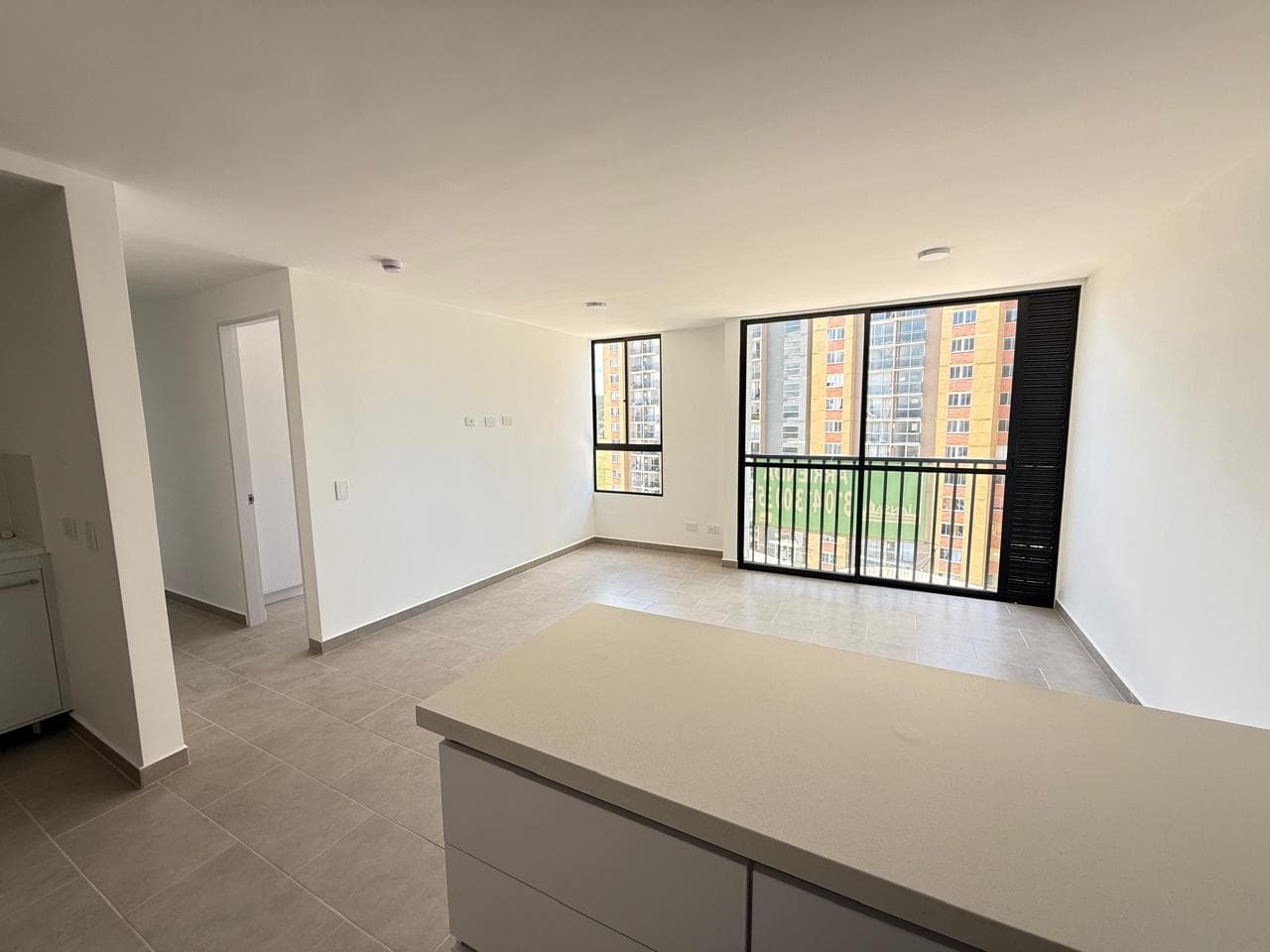 Apartamento en arriendo en Rionegro — foto 2 de 13