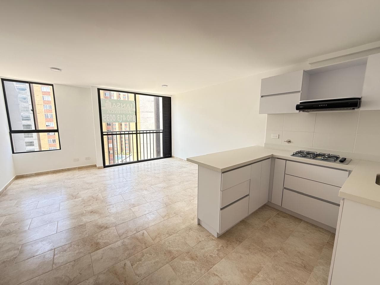 Apartamento en arriendo en Rionegro — foto 5 de 13