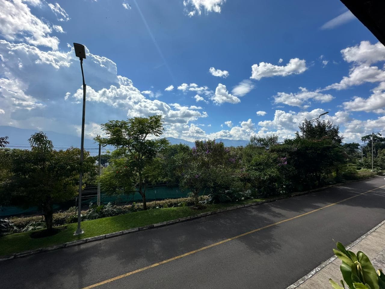Apartamento en arriendo en Loma Del Escobero, Envigado — foto 1 de 15