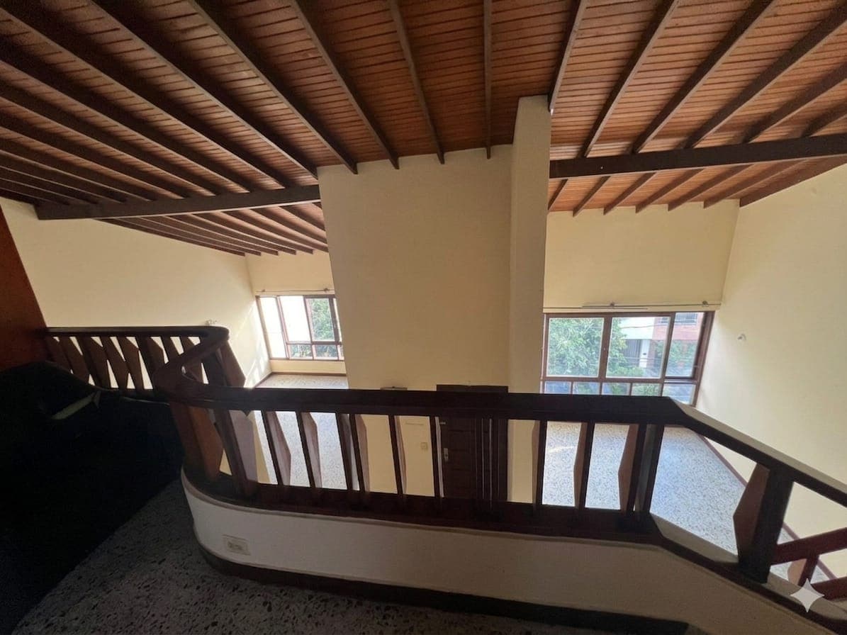 Apartamento en arriendo en Los Colores, Laureles, Medellín — foto 3 de 15