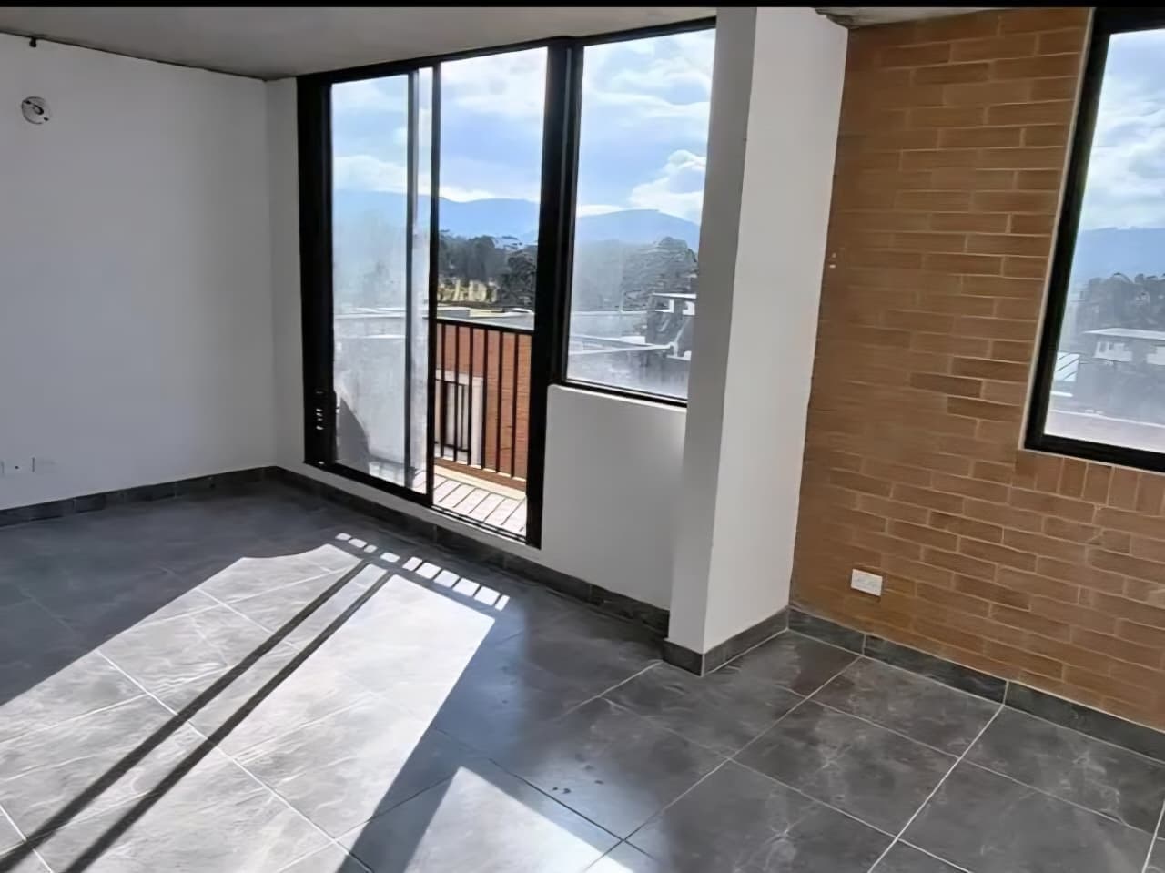 Apartamento en arriendo en Soacha — foto 1 de 13