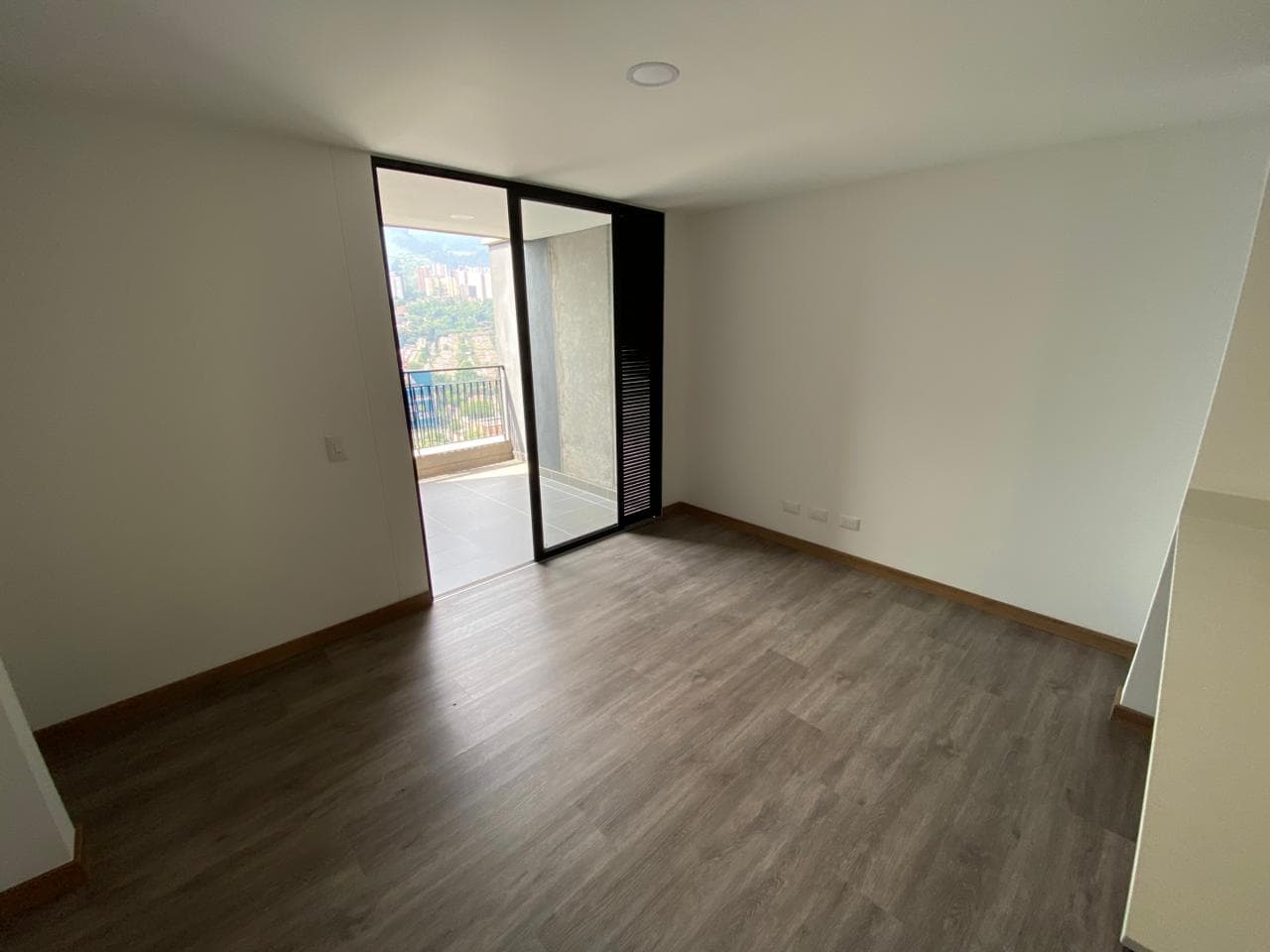 Apartamento en arriendo en Las Vegas, Envigado — foto 3 de 20