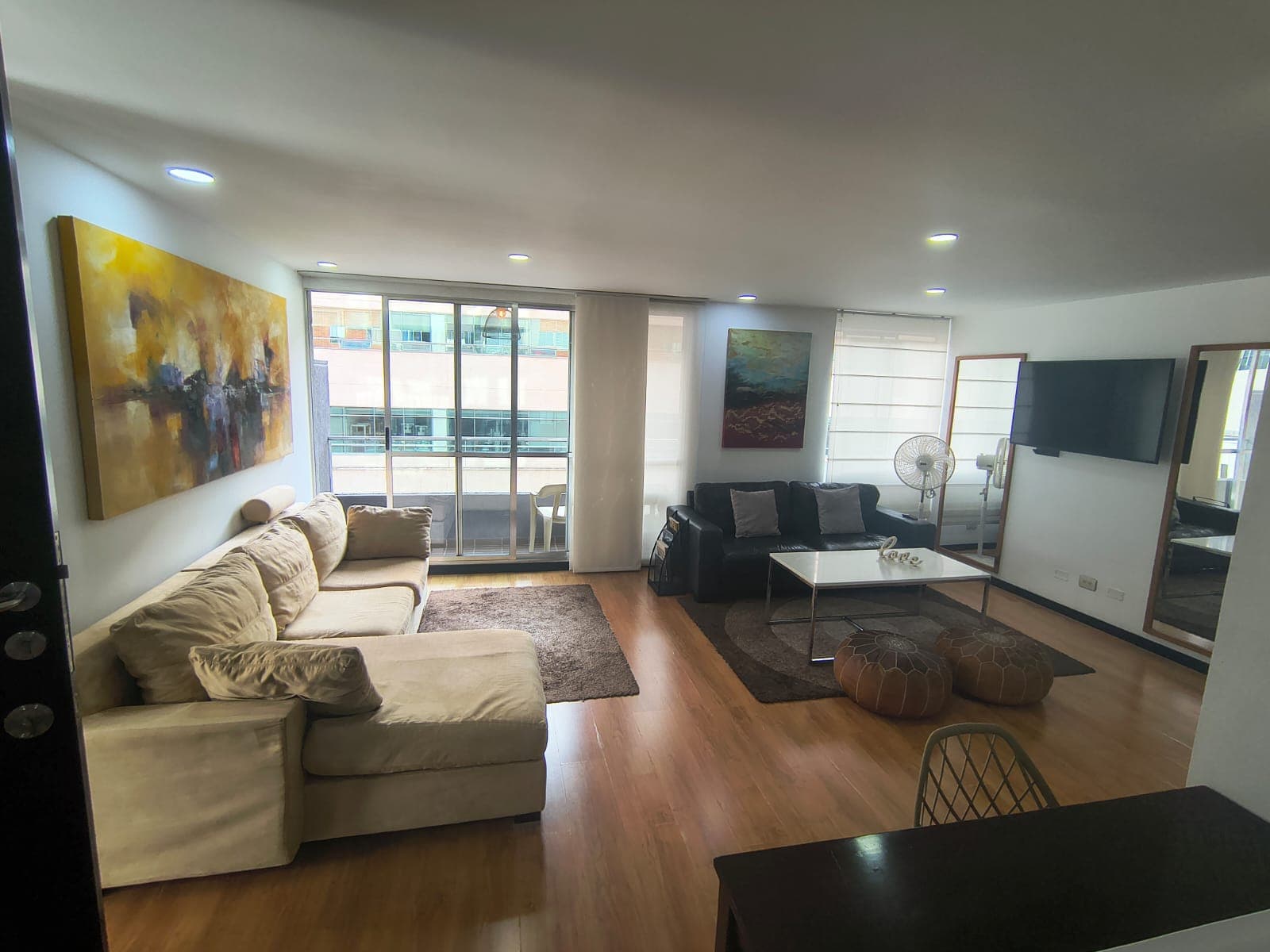 Apartamento en arriendo en Ciudad Del Rio, Medellín — foto 1 de 20