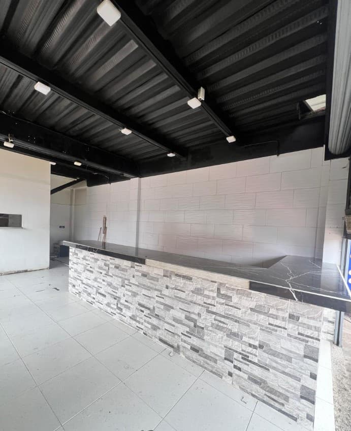 Local en arriendo en Madrid — foto 3 de 10