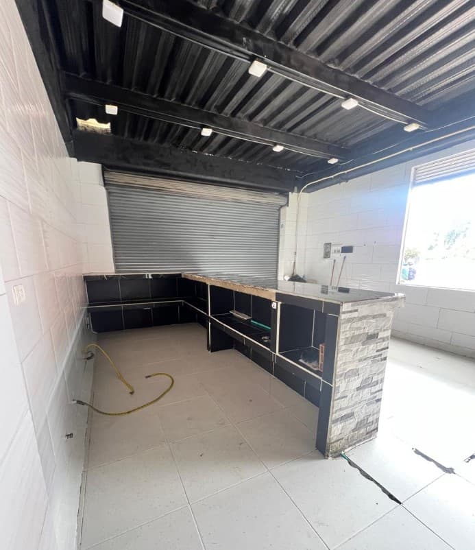 Local en arriendo en Madrid — foto 4 de 10