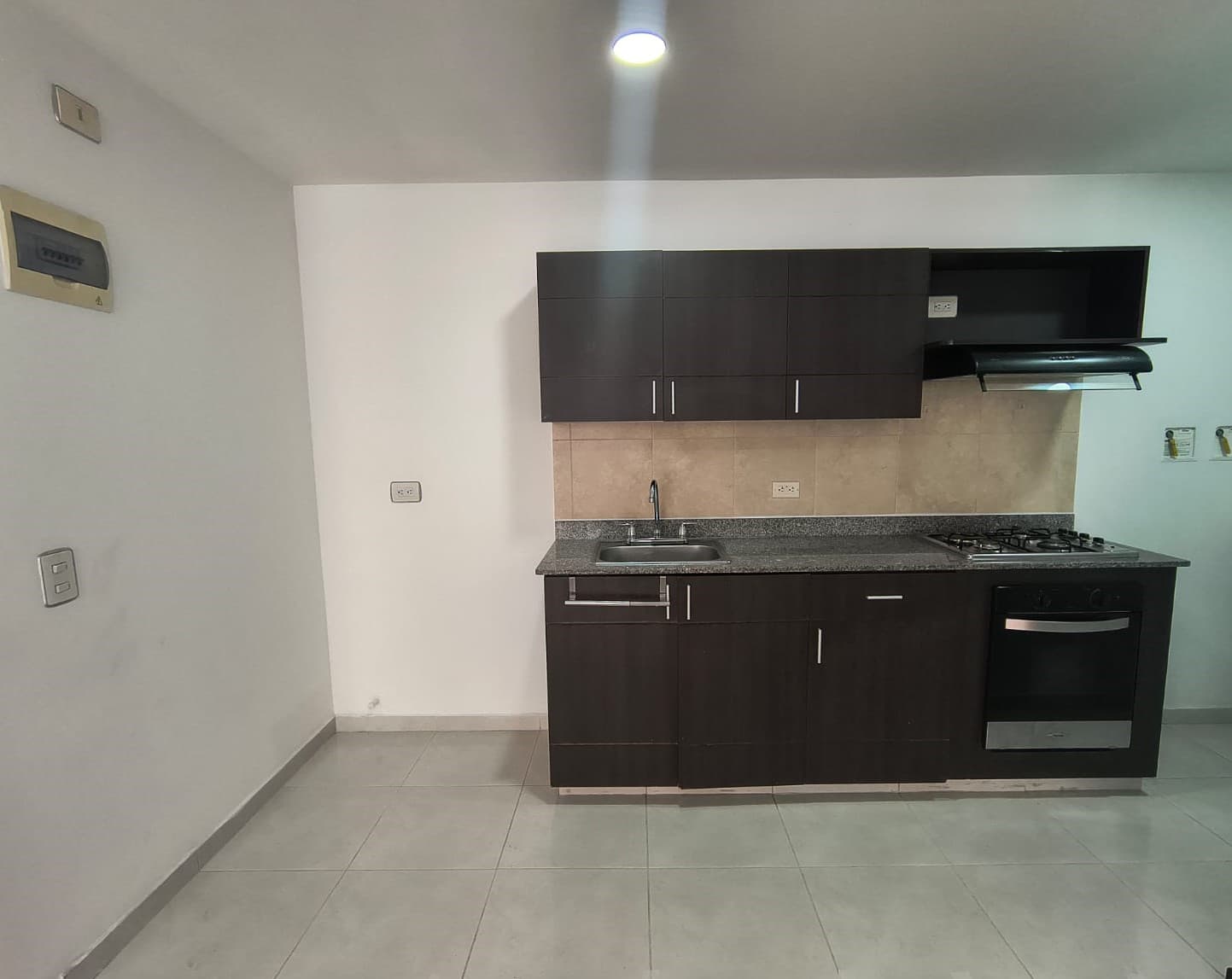 Apartamento en arriendo en Ciudad Del Rio, Medellín — foto 4 de 17
