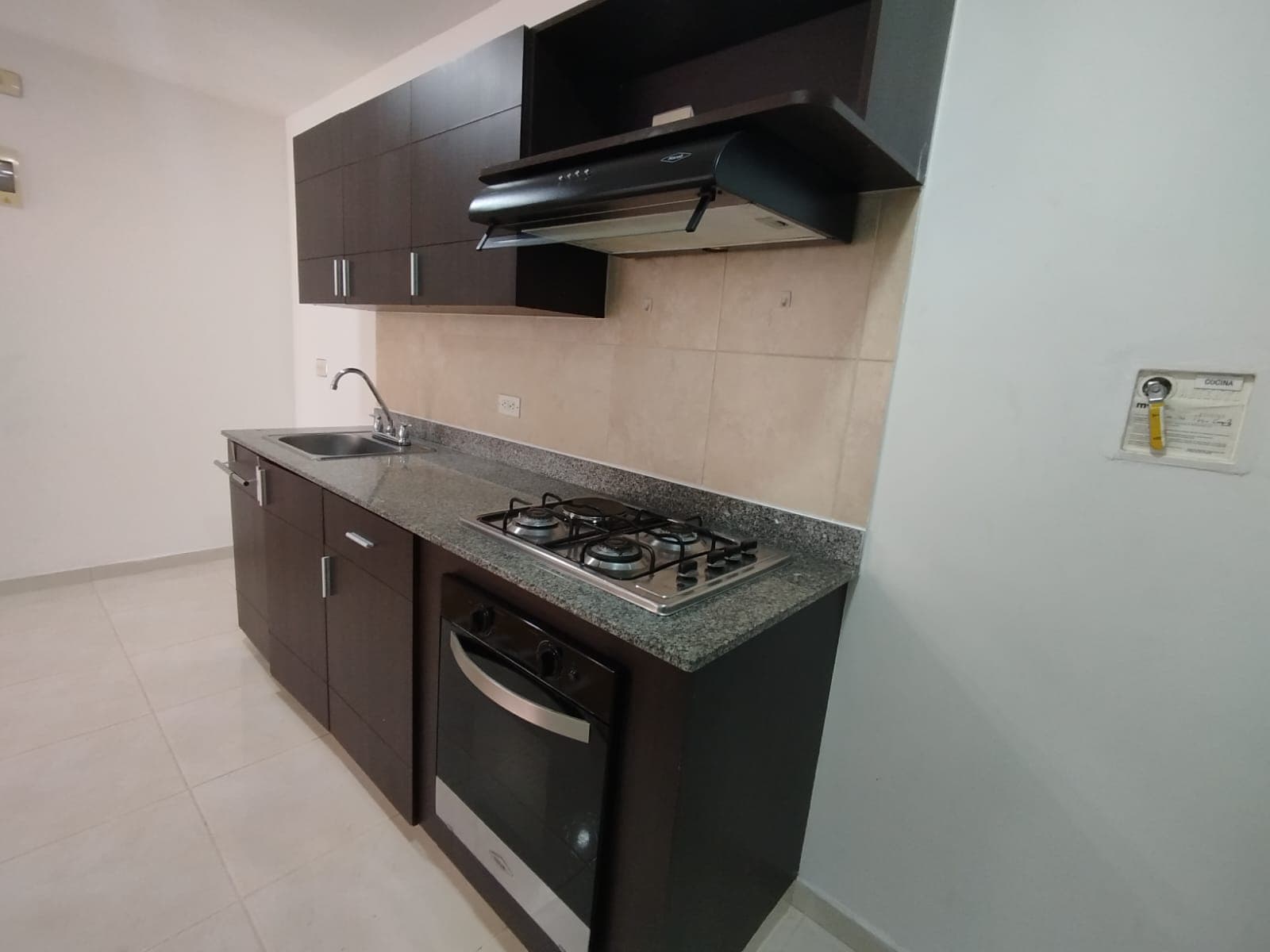 Apartamento en arriendo en Ciudad Del Rio, Medellín — foto 5 de 17
