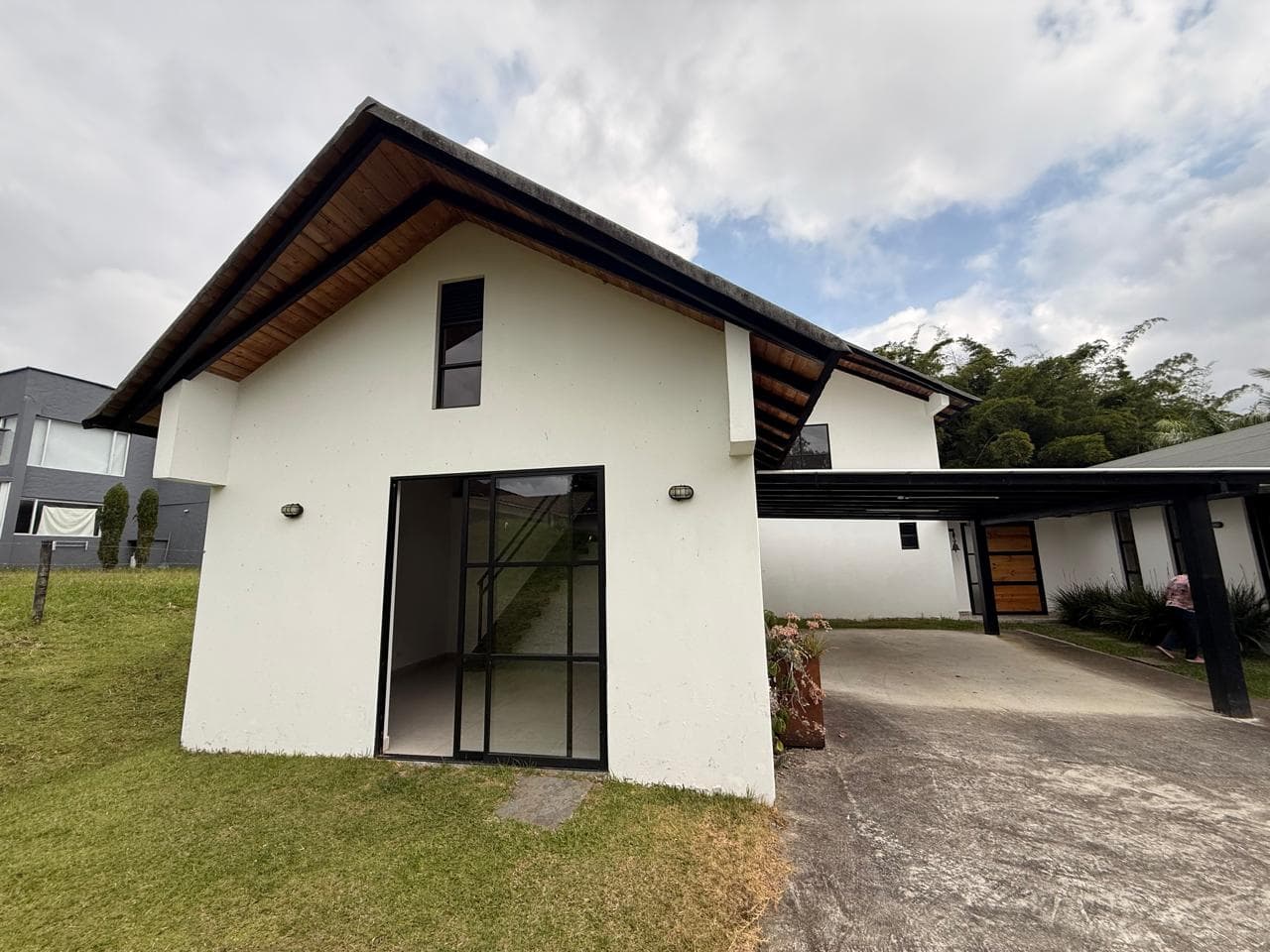 Casa Vivienda en arriendo en Rionegro — foto 1 de 20