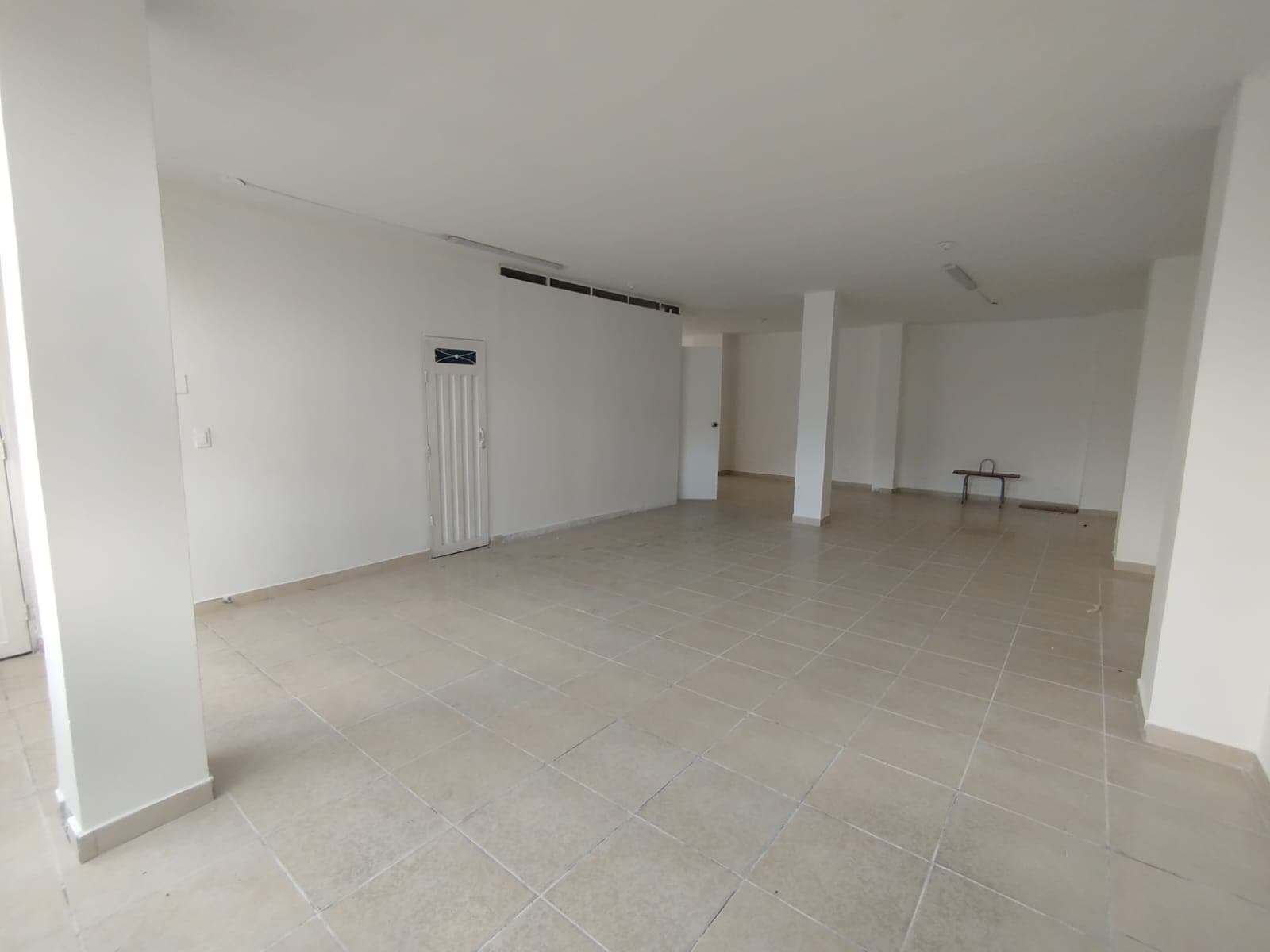 Local en arriendo en Bello — foto 3 de 12
