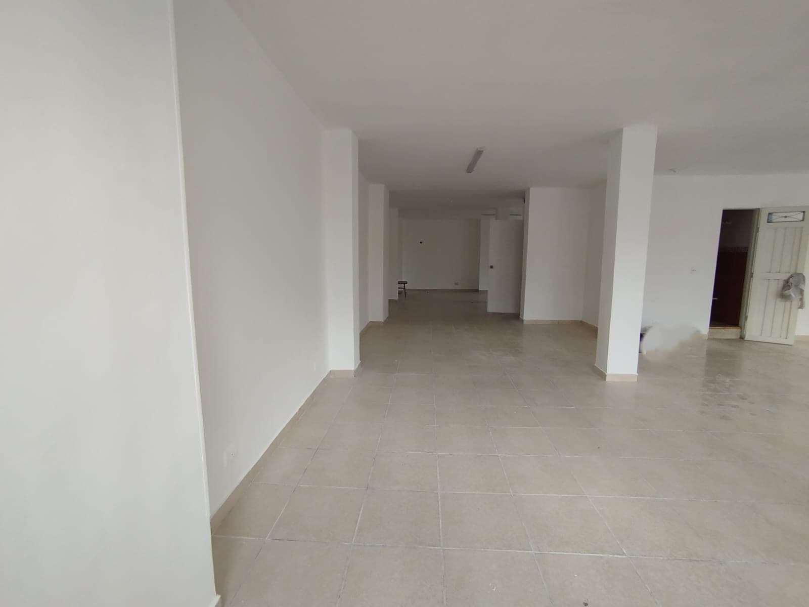 Local en arriendo en Bello — foto 5 de 12