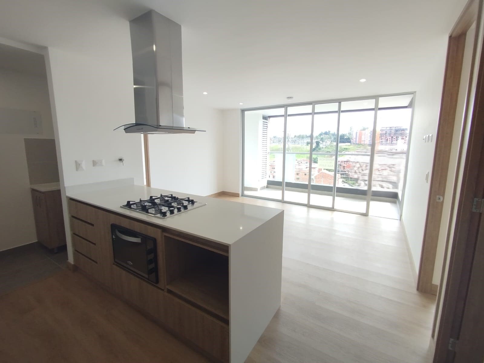 Apartamento en arriendo en Rionegro — foto 1 de 13