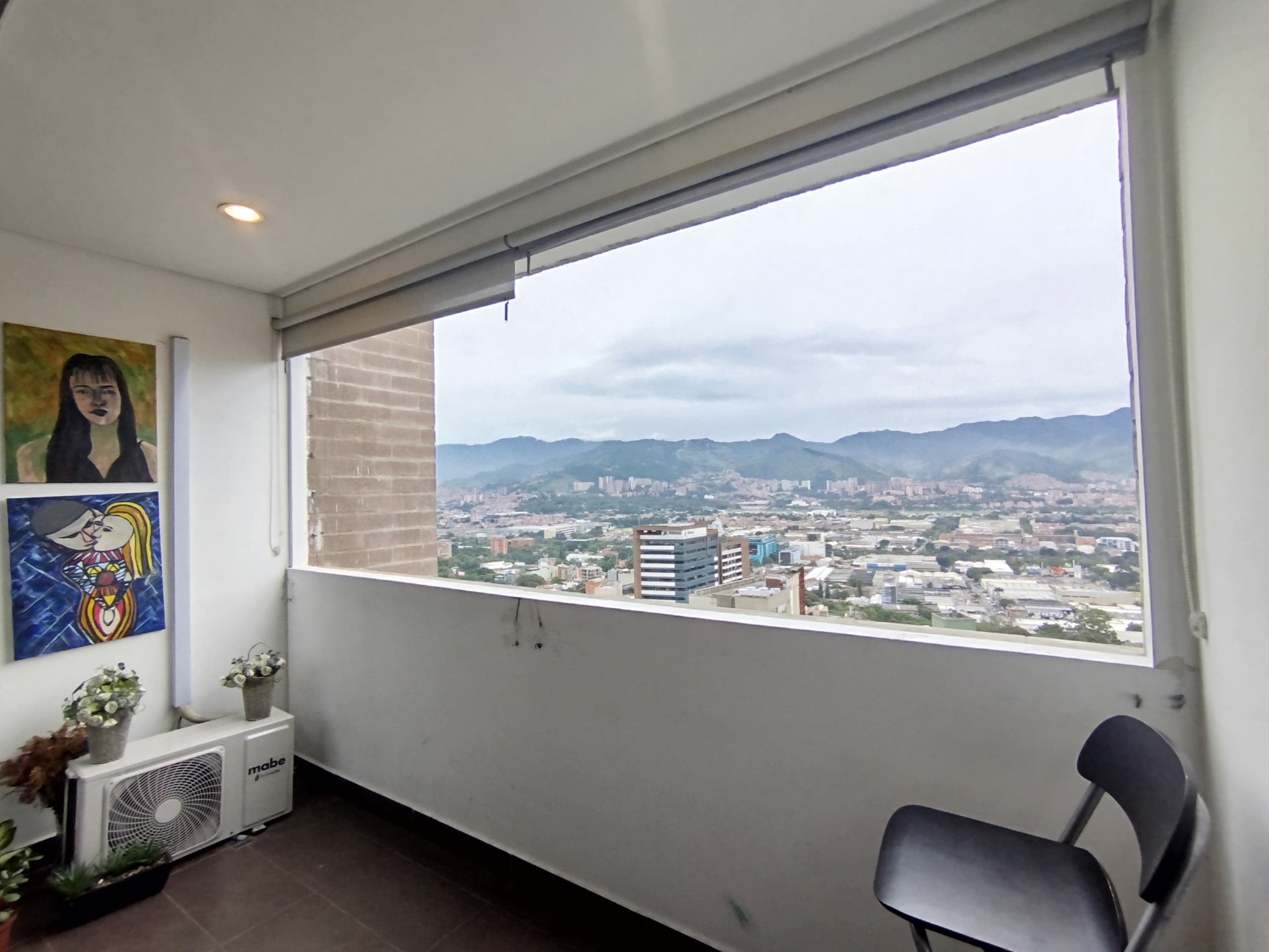 Apartamento en arriendo en Castropol, Poblado, Medellín — foto 2 de 20