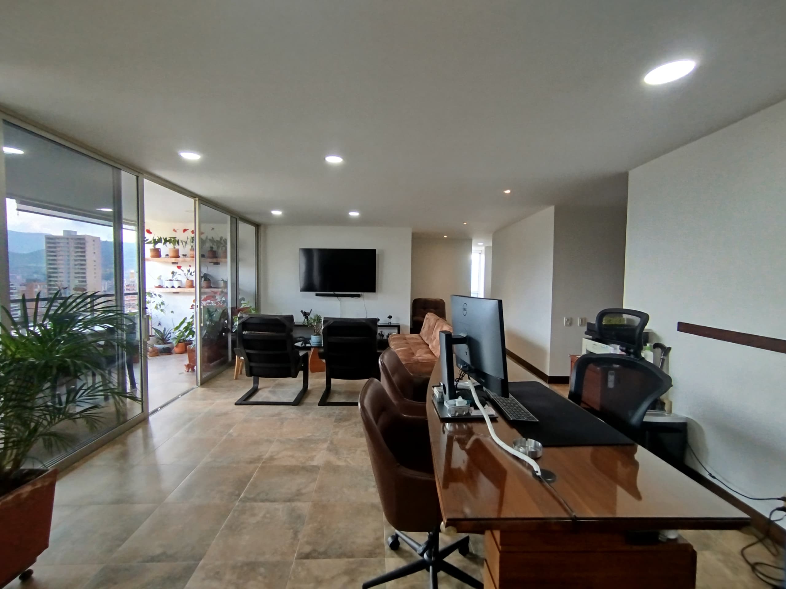 Apartamento en arriendo en Provenza, Poblado, Medellín — foto 3 de 15