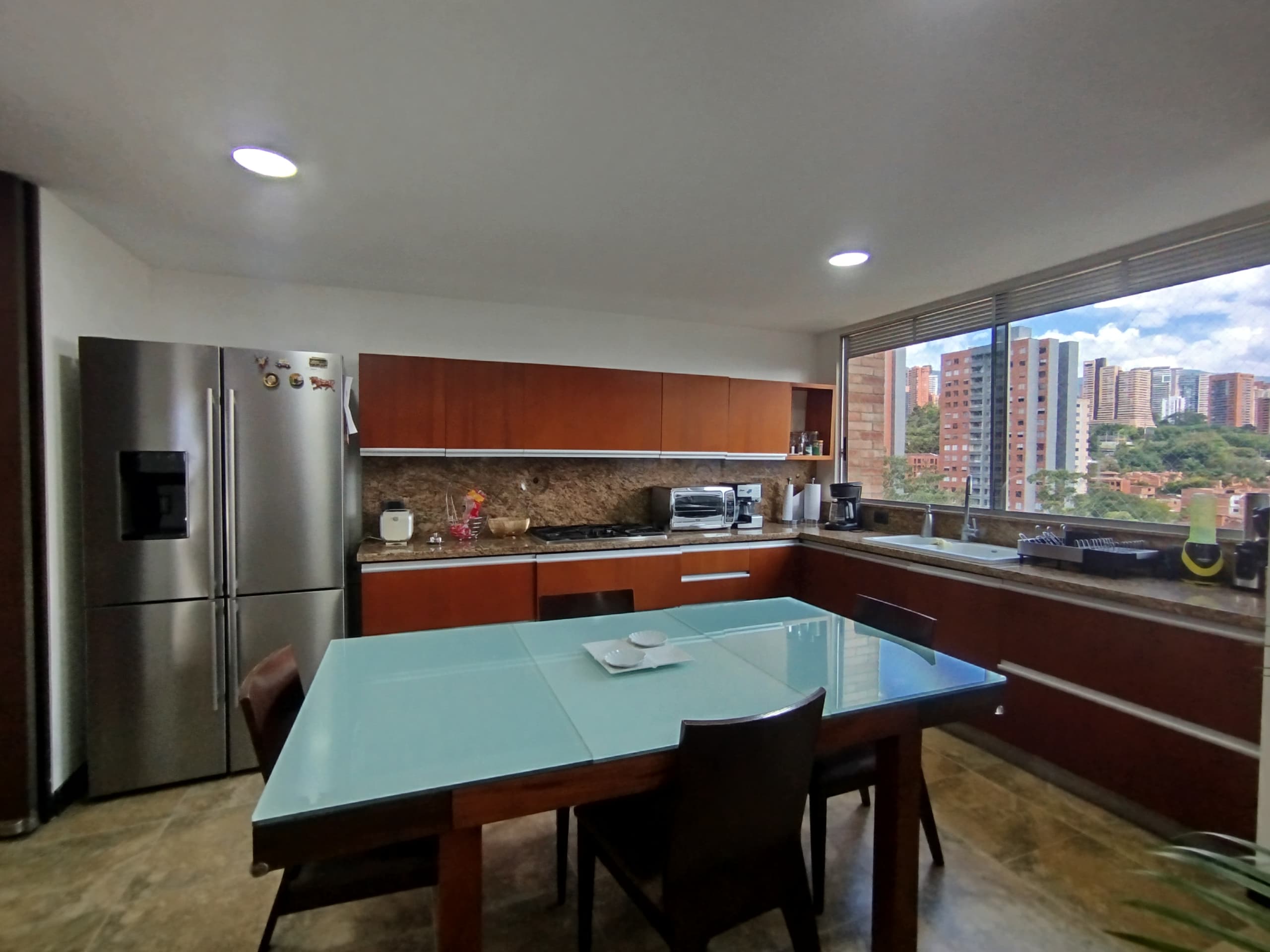 Apartamento en arriendo en Provenza, Poblado, Medellín — foto 4 de 15
