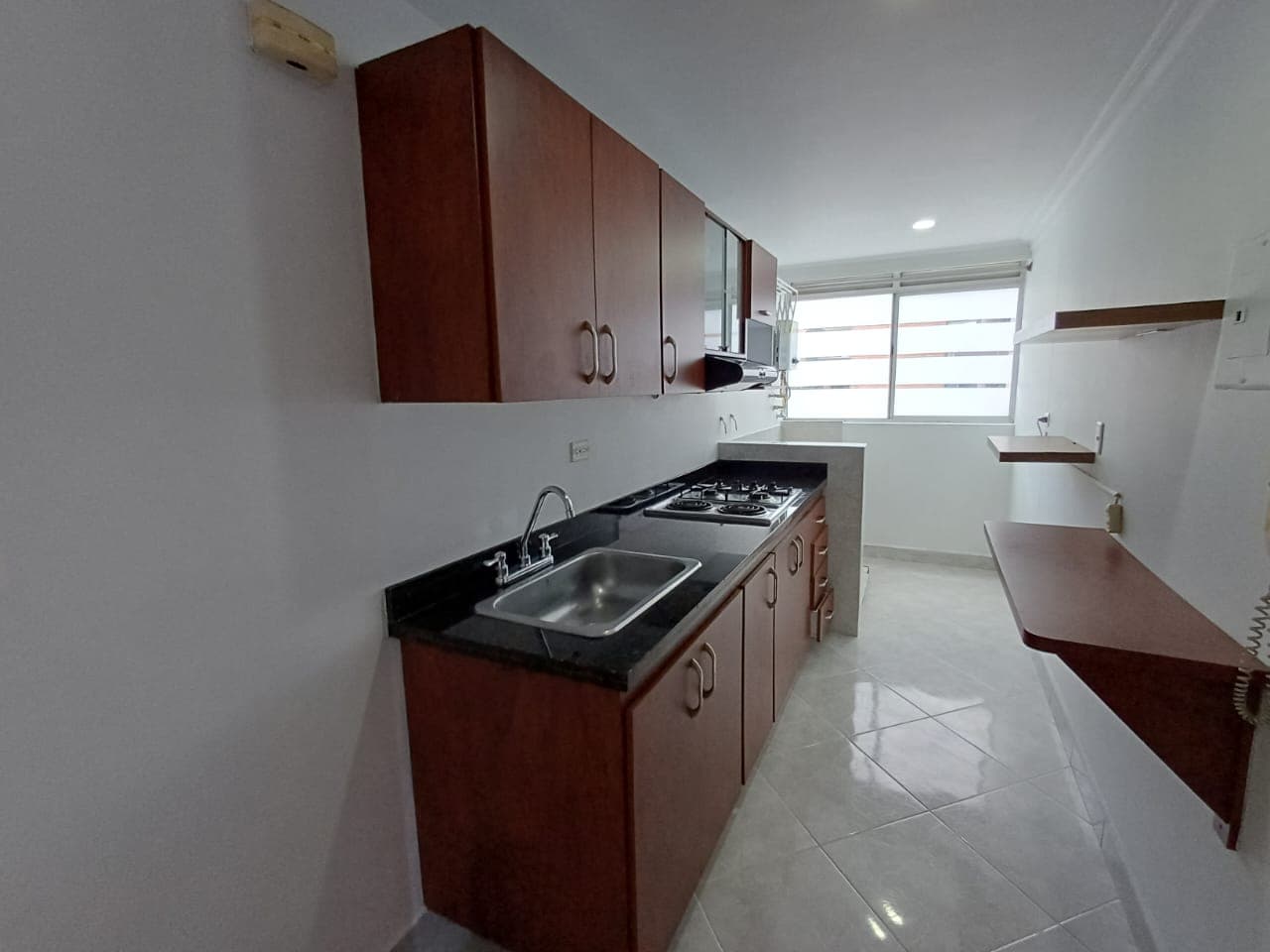 Apartamento en arriendo en Los Balsos, Poblado, Medellín — foto 2 de 20