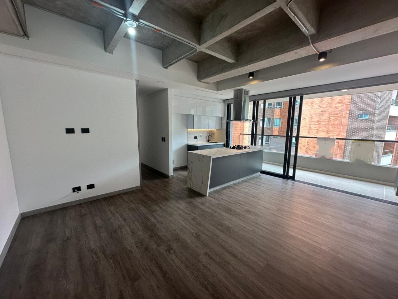 Apartamento en arriendo en Loma De Los Mesa, Envigado — foto 3 de 18