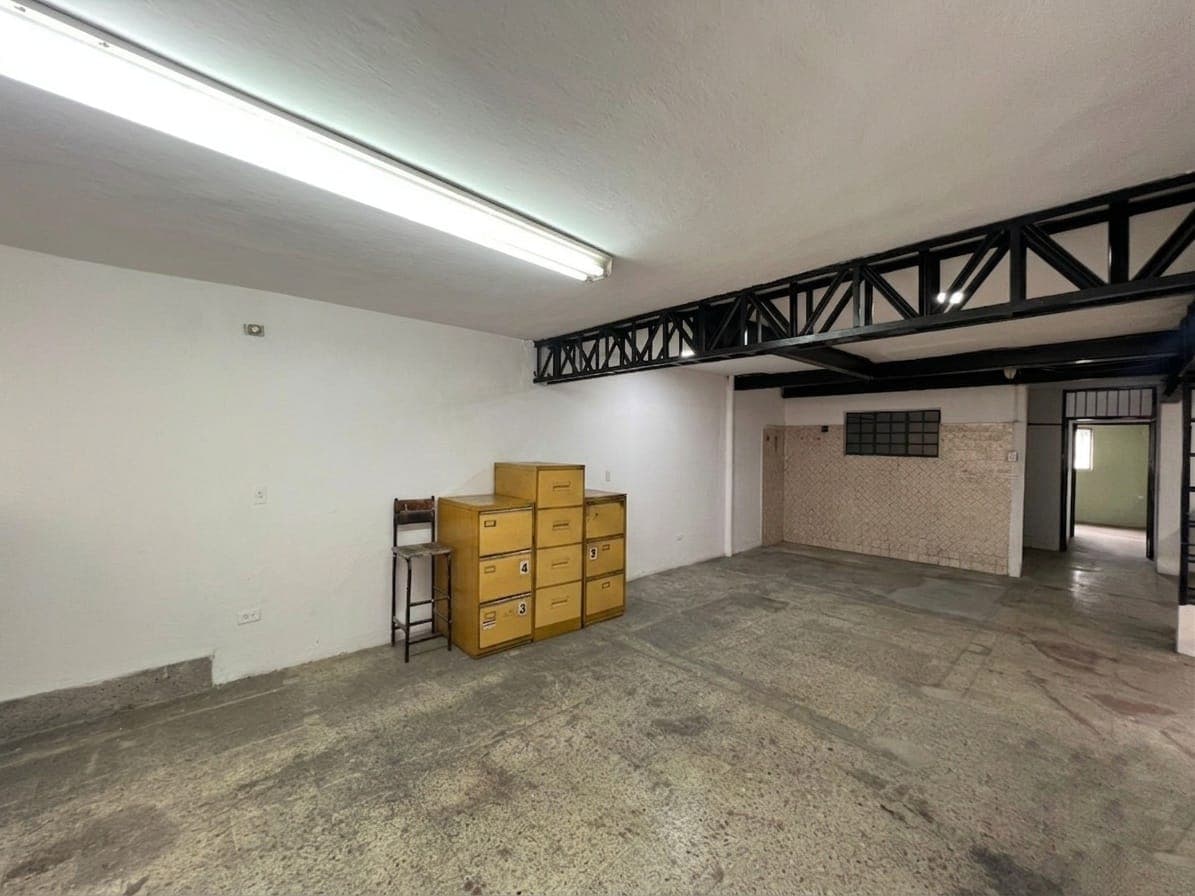 Bodega en arriendo en Trinidad, Suroccidental, Medellín — foto 2 de 12