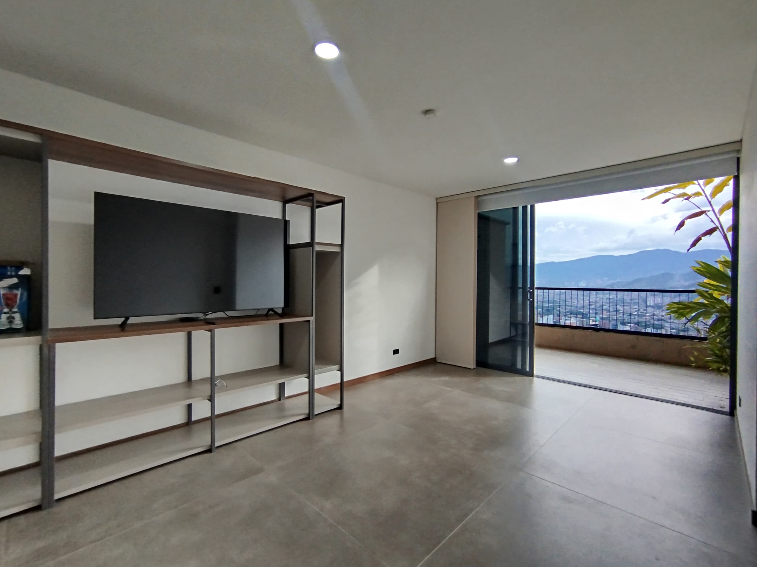Apartamento en arriendo en Las Palmas M, Poblado, Medellín — foto 2 de 20
