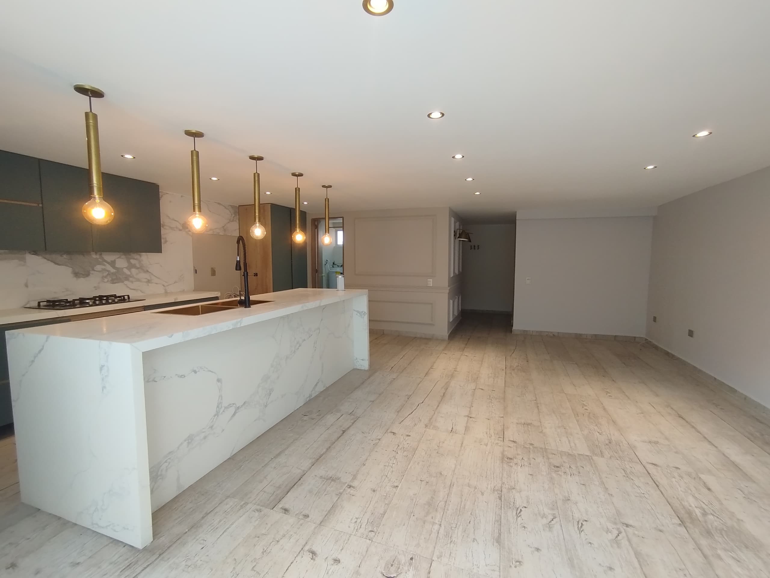Casa Vivienda en arriendo en Castropol, Poblado, Medellín — foto 5 de 20