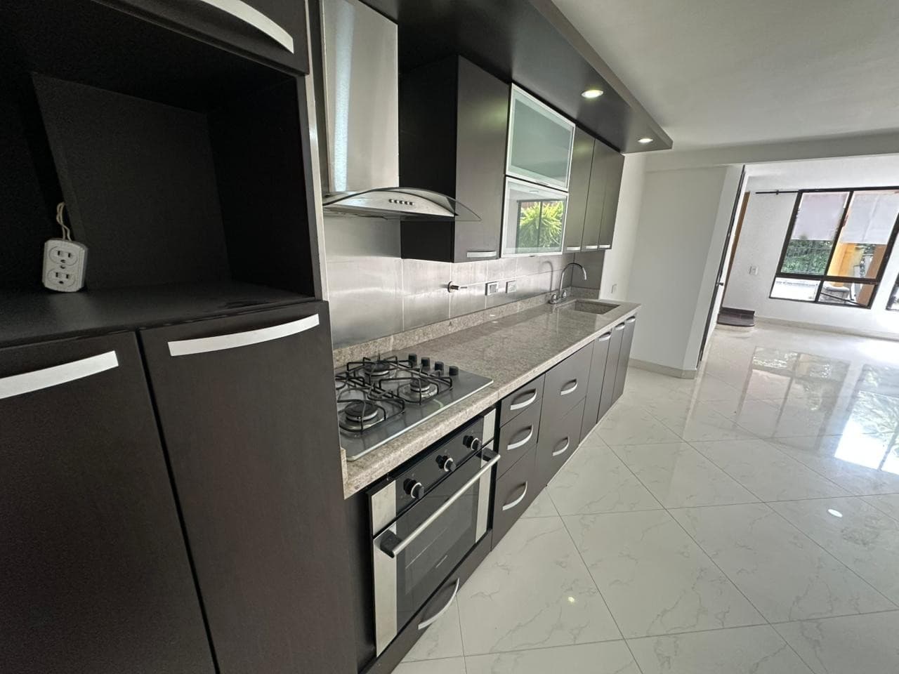 Casa Vivienda en arriendo en El Dorado, Envigado — foto 3 de 20