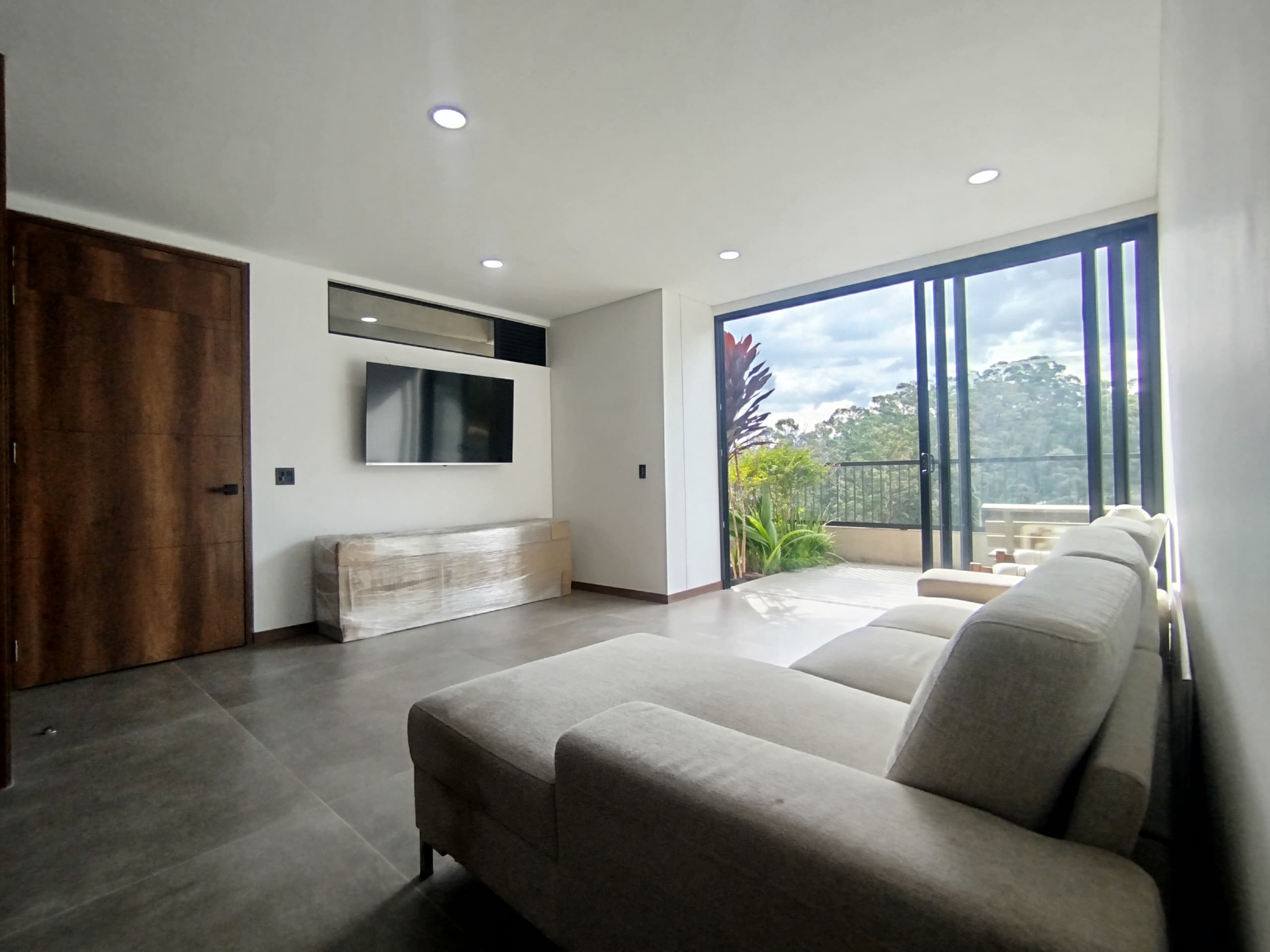 Apartamento en arriendo en Las Palmas M, Poblado, Medellín — foto 2 de 20