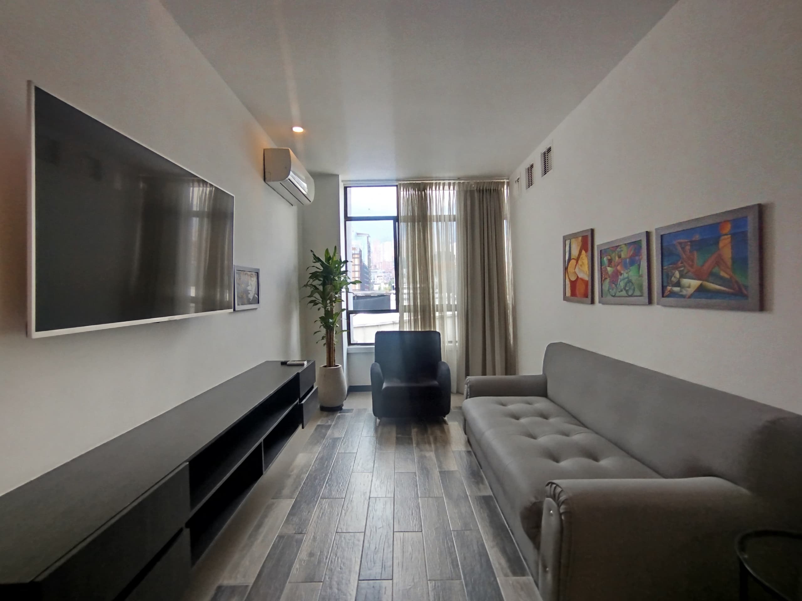 Apartamento en arriendo en Provenza, Poblado, Medellín — foto 2 de 14