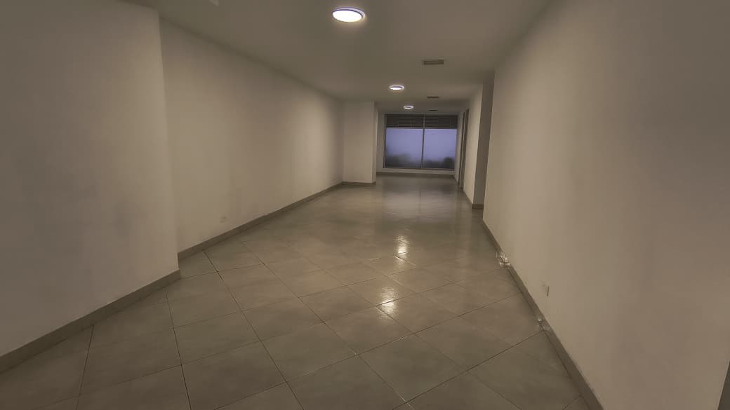 Local en arriendo en La Candelaria, Centro, Medellín — foto 4 de 14
