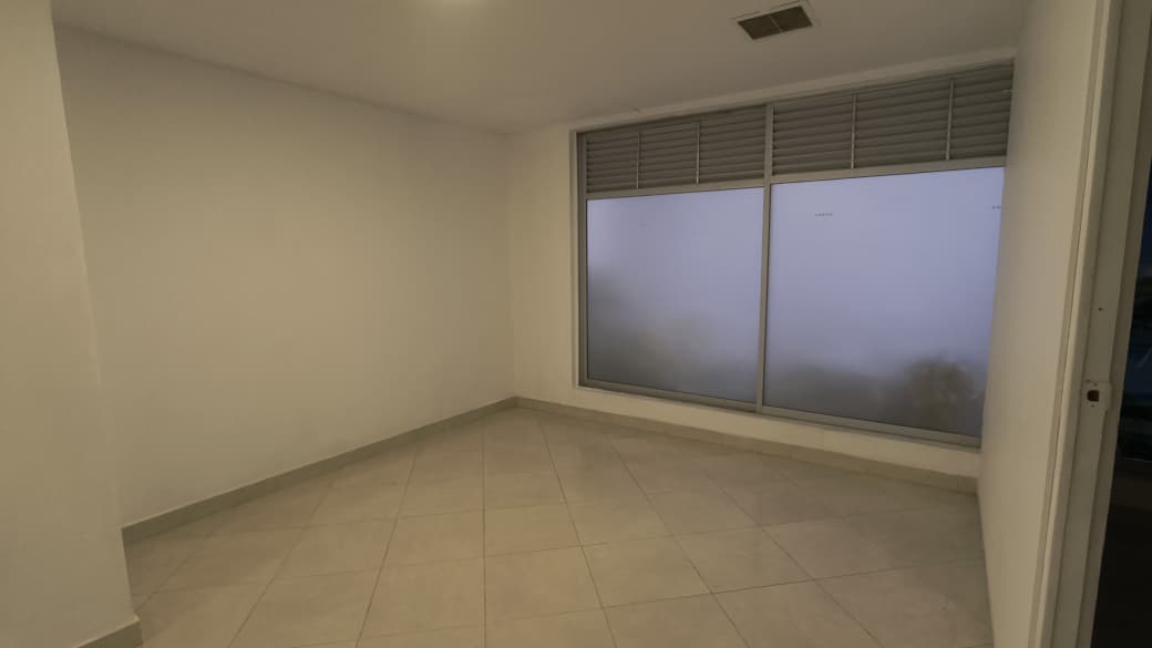 Local en arriendo en La Candelaria, Centro, Medellín — foto 5 de 14