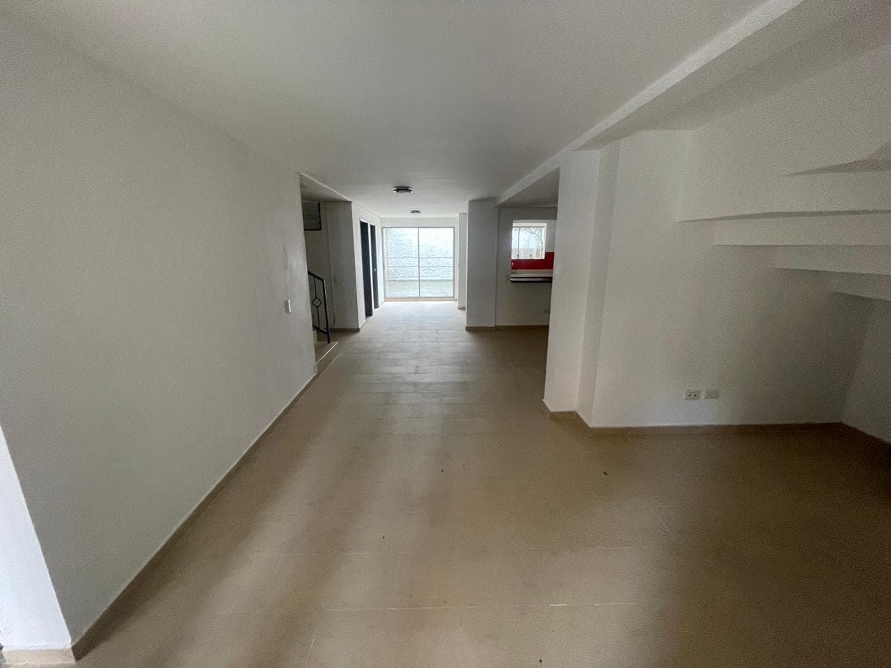 Casa Vivienda en arriendo en Fátima, Belen, Medellín — foto 1 de 20