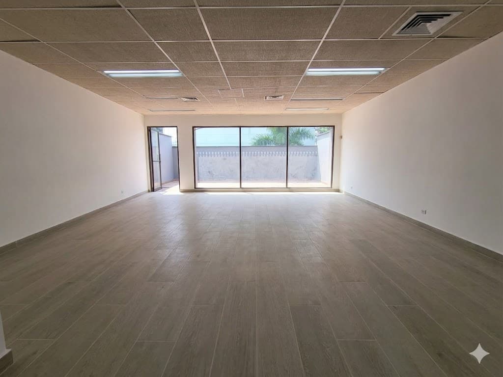 Oficina en arriendo en San Diego, Poblado, Medellín — foto 4 de 12