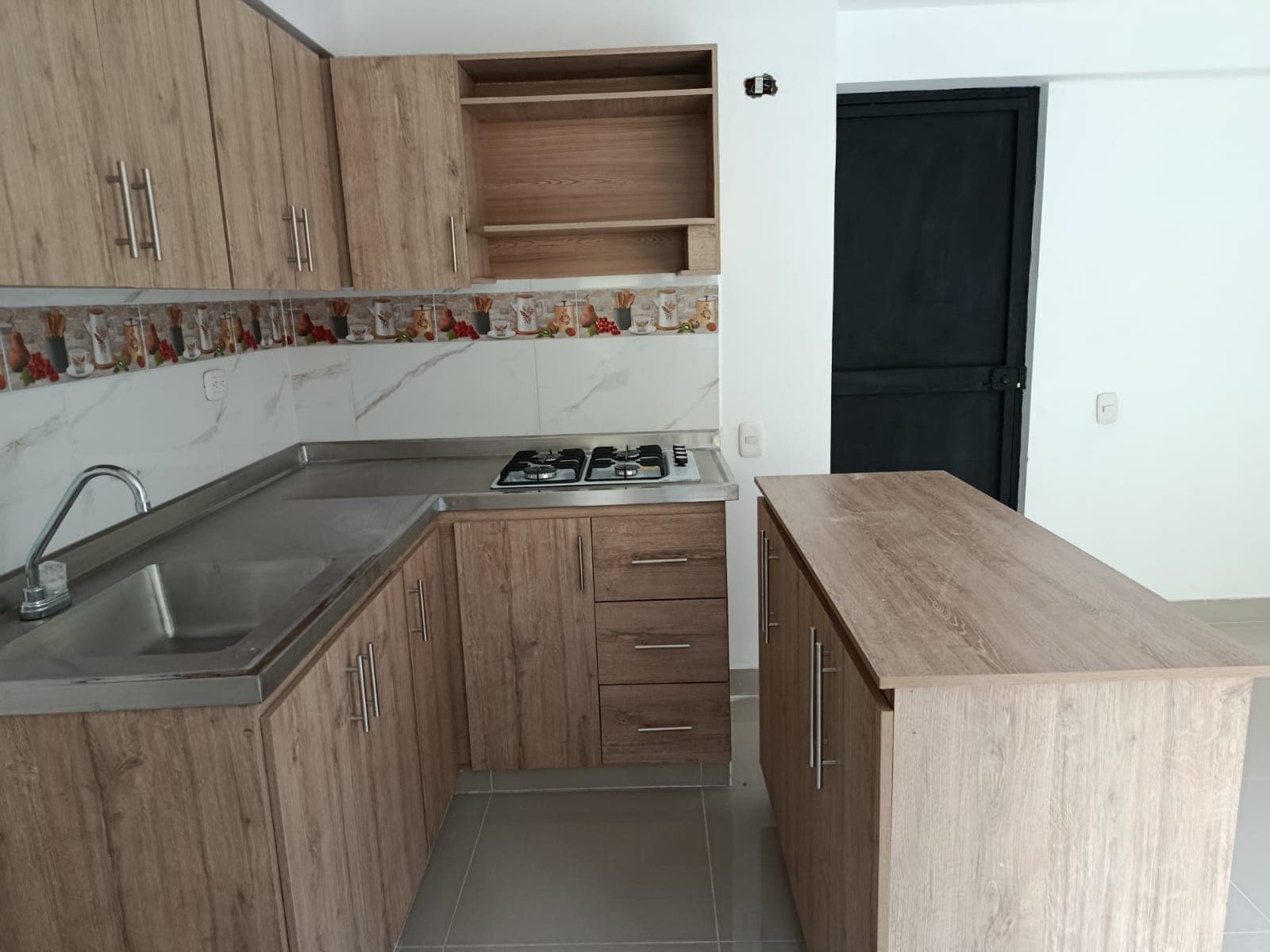 Apartamento en arriendo en Robledo, Medellín — foto 1 de 13