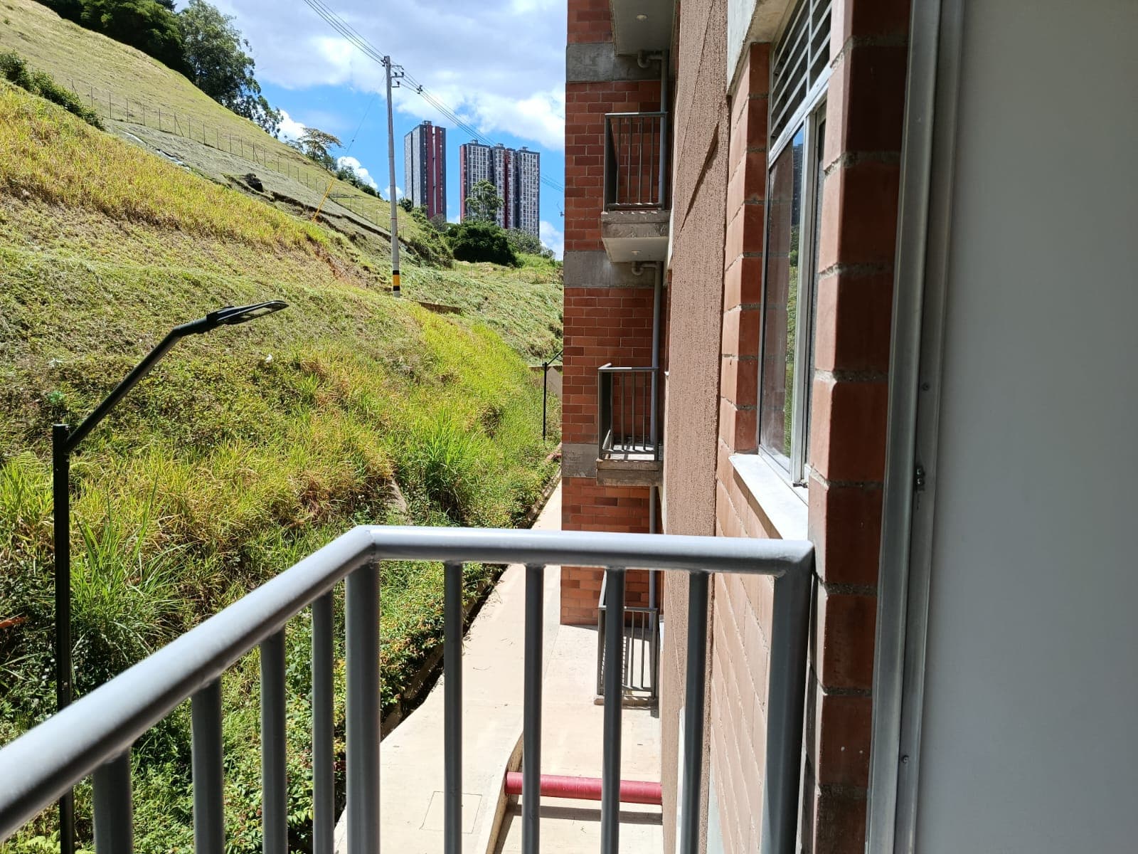Apartamento en arriendo en Robledo, Medellín — foto 3 de 13