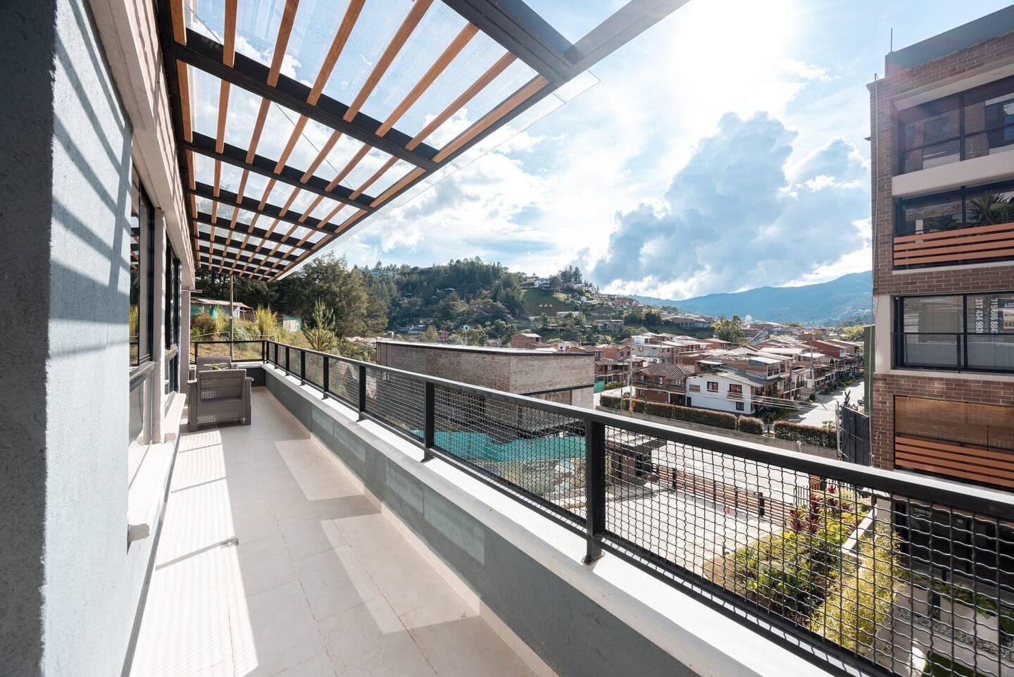Apartamento en arriendo en Retiro — foto 2 de 20