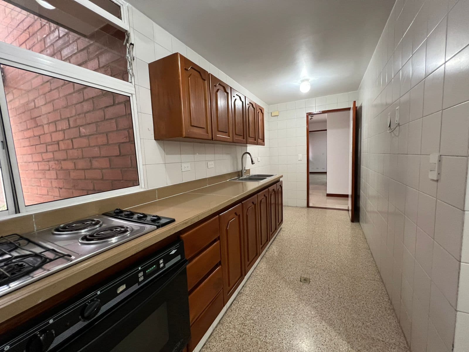 Apartamento en arriendo en Los Conquistadores, Laureles, Medellín — foto 2 de 17