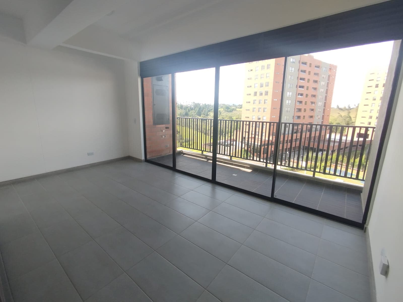 Apartamento en arriendo en Rionegro — foto 3 de 16