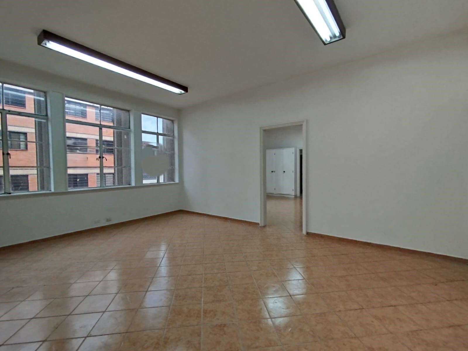Oficina en arriendo en La Candelaria, Centro, Medellín — foto 4 de 12