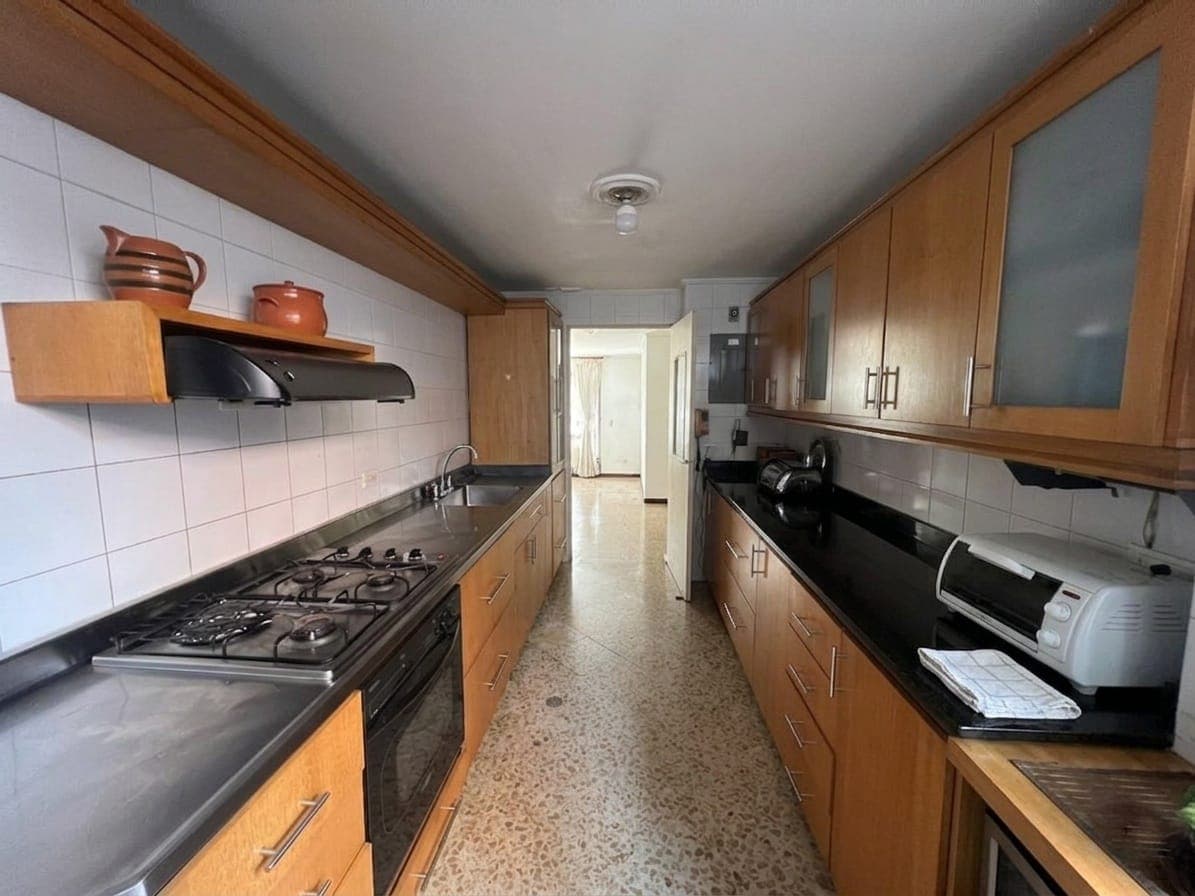 Apartamento en arriendo en Los Conquistadores, Laureles, Medellín — foto 5 de 20