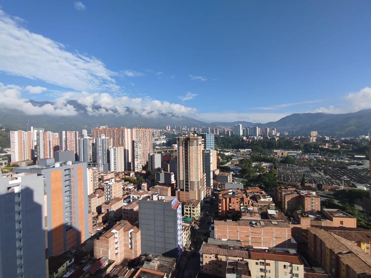 Apartamento en arriendo en Calle Larga, Sabaneta — foto 3 de 18