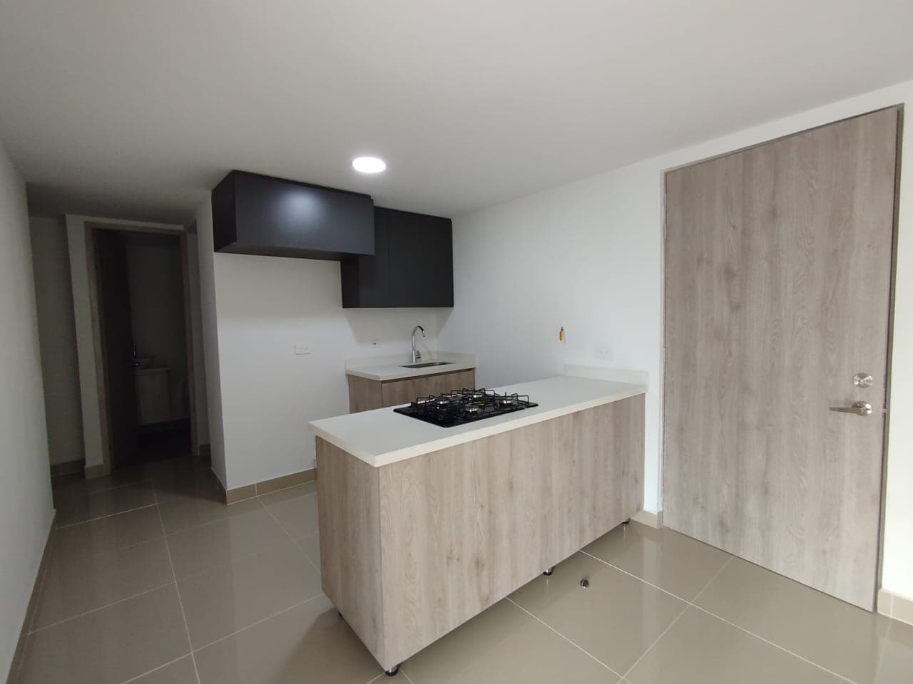 Apartamento en arriendo en Calle Larga, Sabaneta — foto 5 de 18