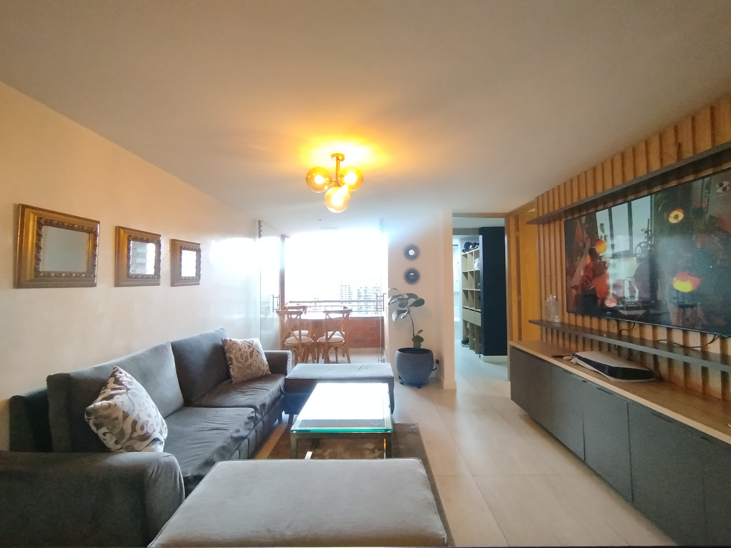 Apartamento en arriendo en Los Parra, Poblado, Medellín — foto 1 de 20