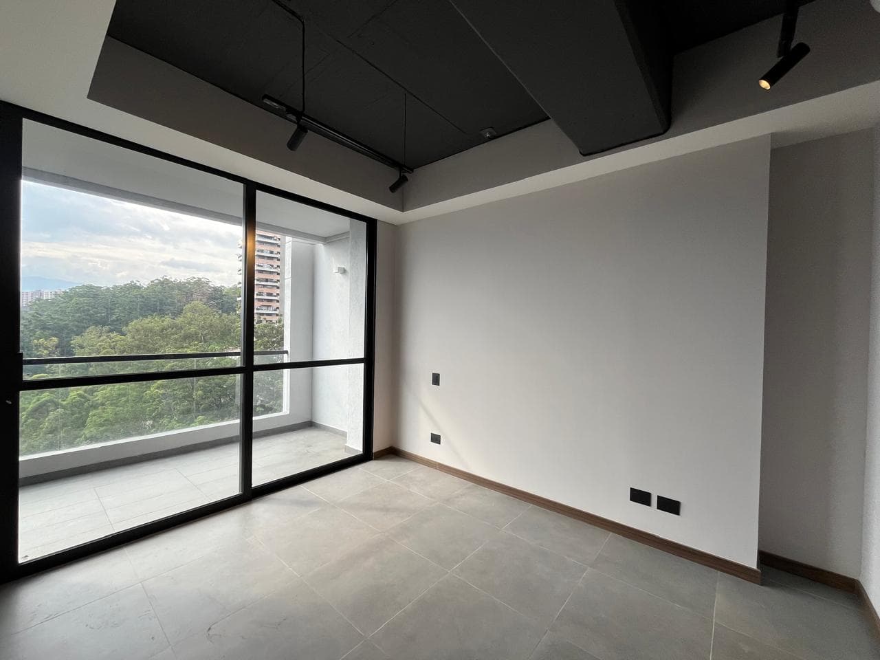 Apartamento en arriendo en Altos Del, Poblado, Medellín — foto 3 de 20