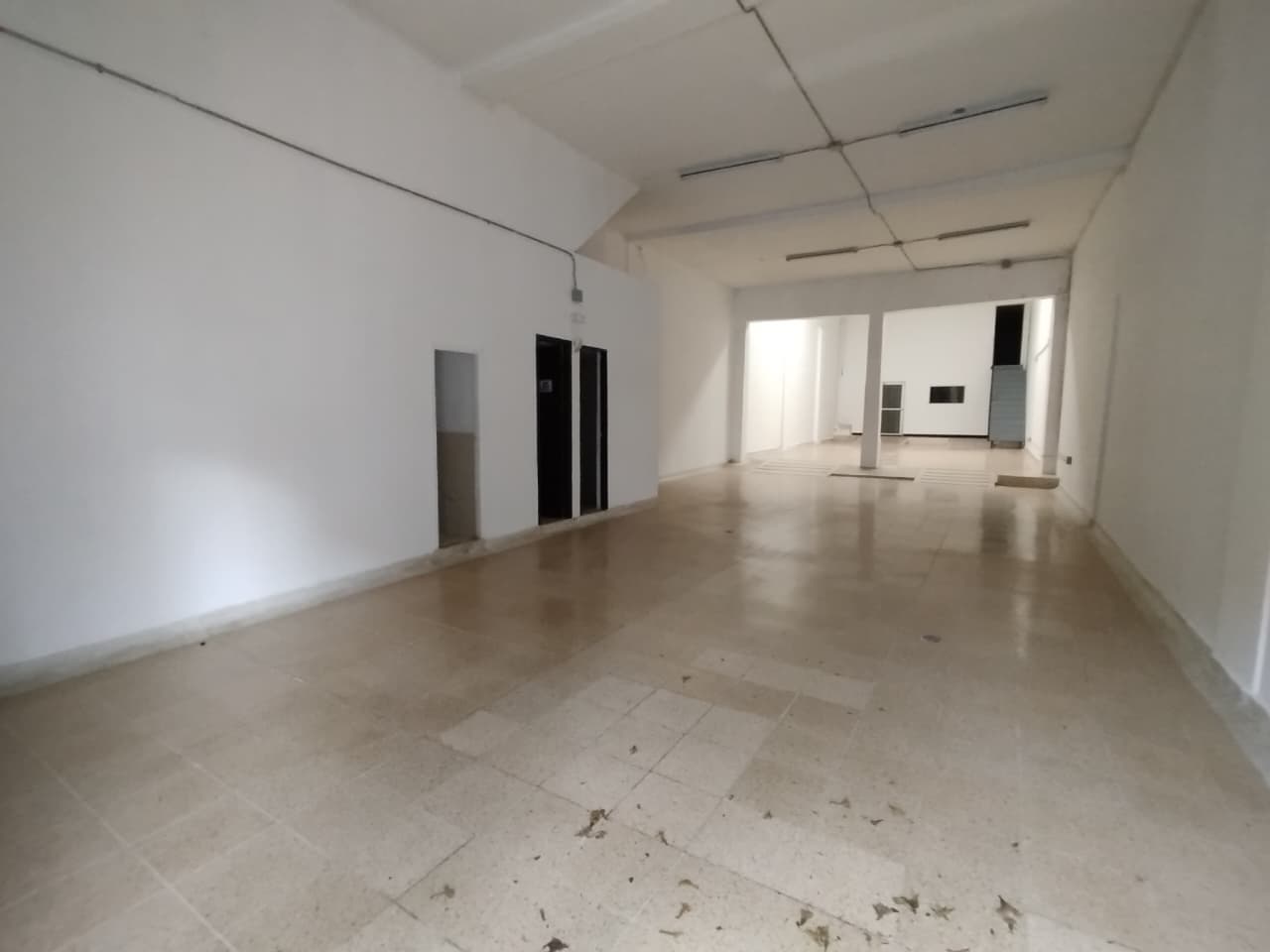 Bodega en arriendo en Boston, Centro, Medellín — foto 3 de 20
