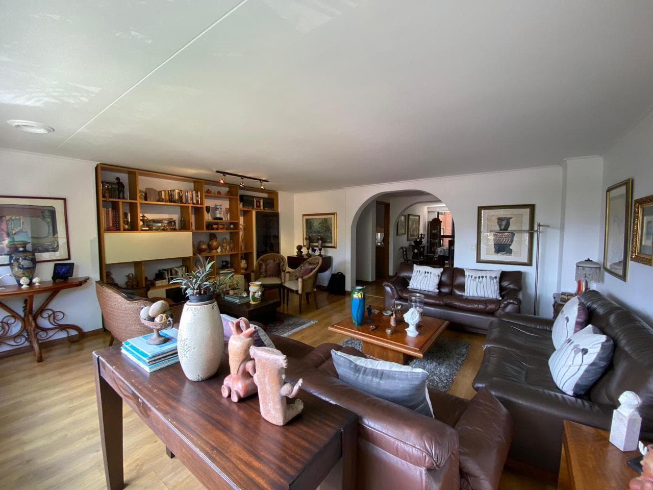 Apartamento en arriendo en Vizcaya, Poblado, Medellín — foto 2 de 18